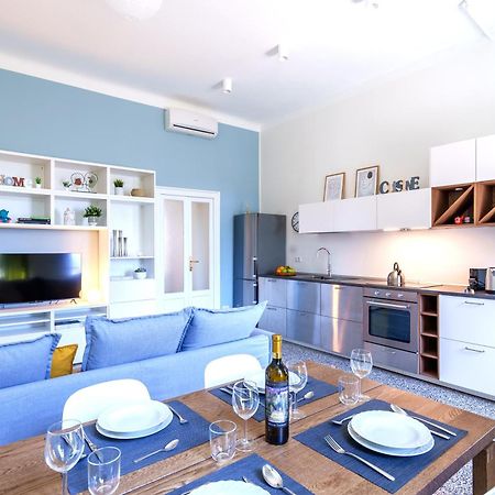 شقة Duomo/Navigli Casa Elegante In Zona Tortona ميلان المظهر الخارجي الصورة