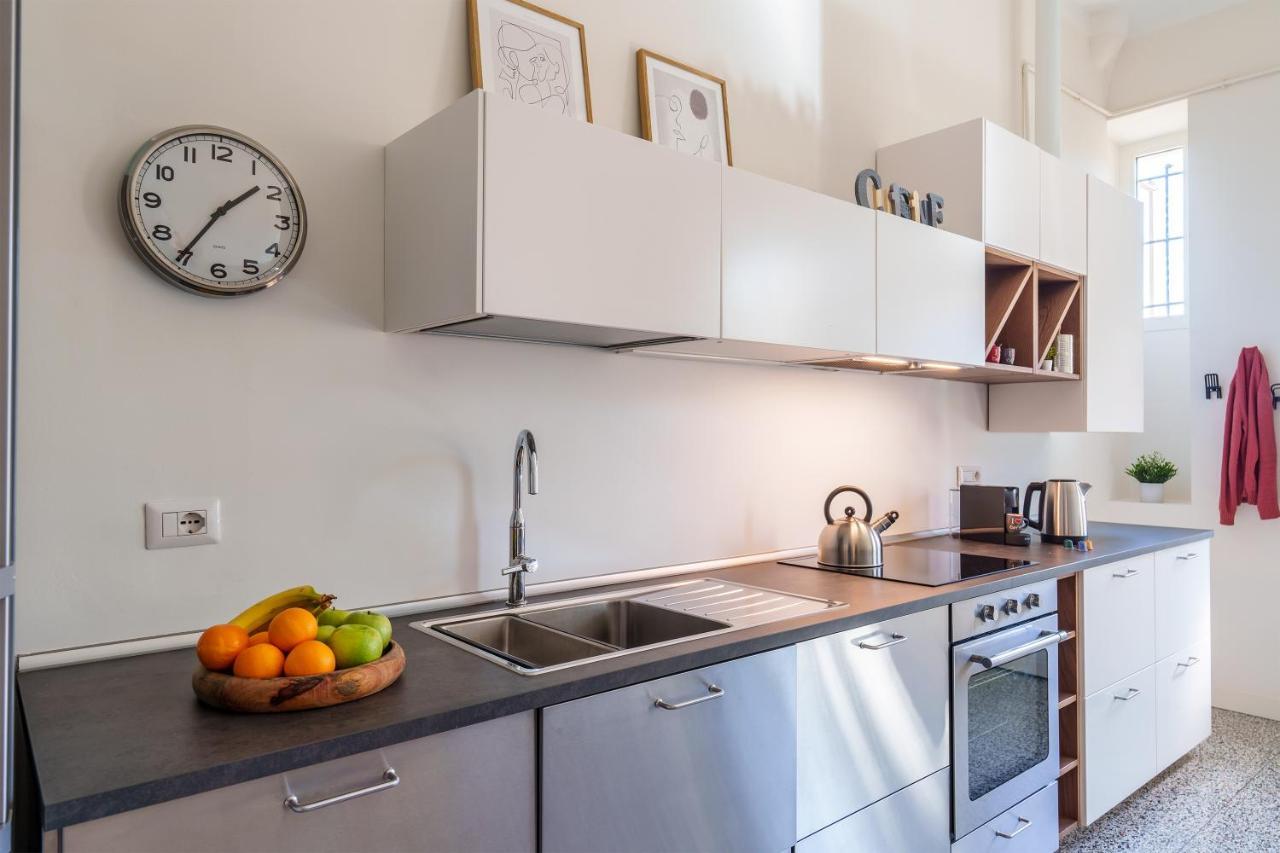 شقة Duomo/Navigli Casa Elegante In Zona Tortona ميلان المظهر الخارجي الصورة